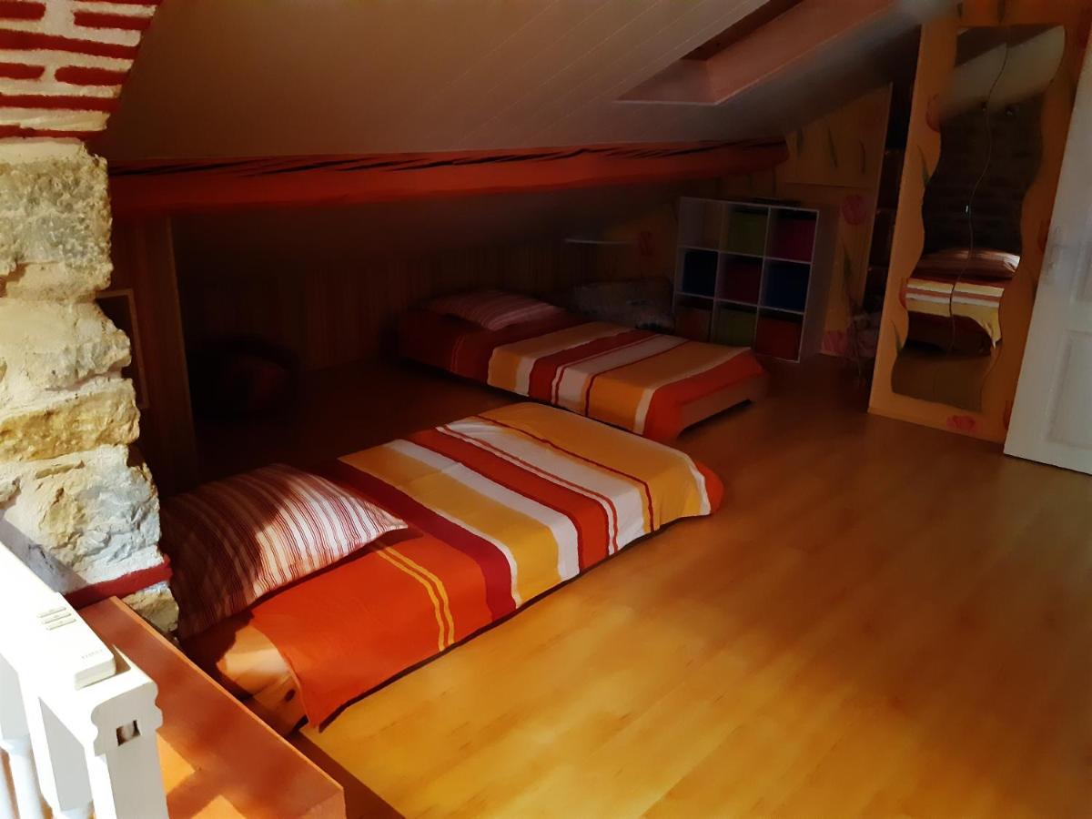 La Providence, Chambres D'Hotes Saint-Sernin-du-Plain Eksteriør billede